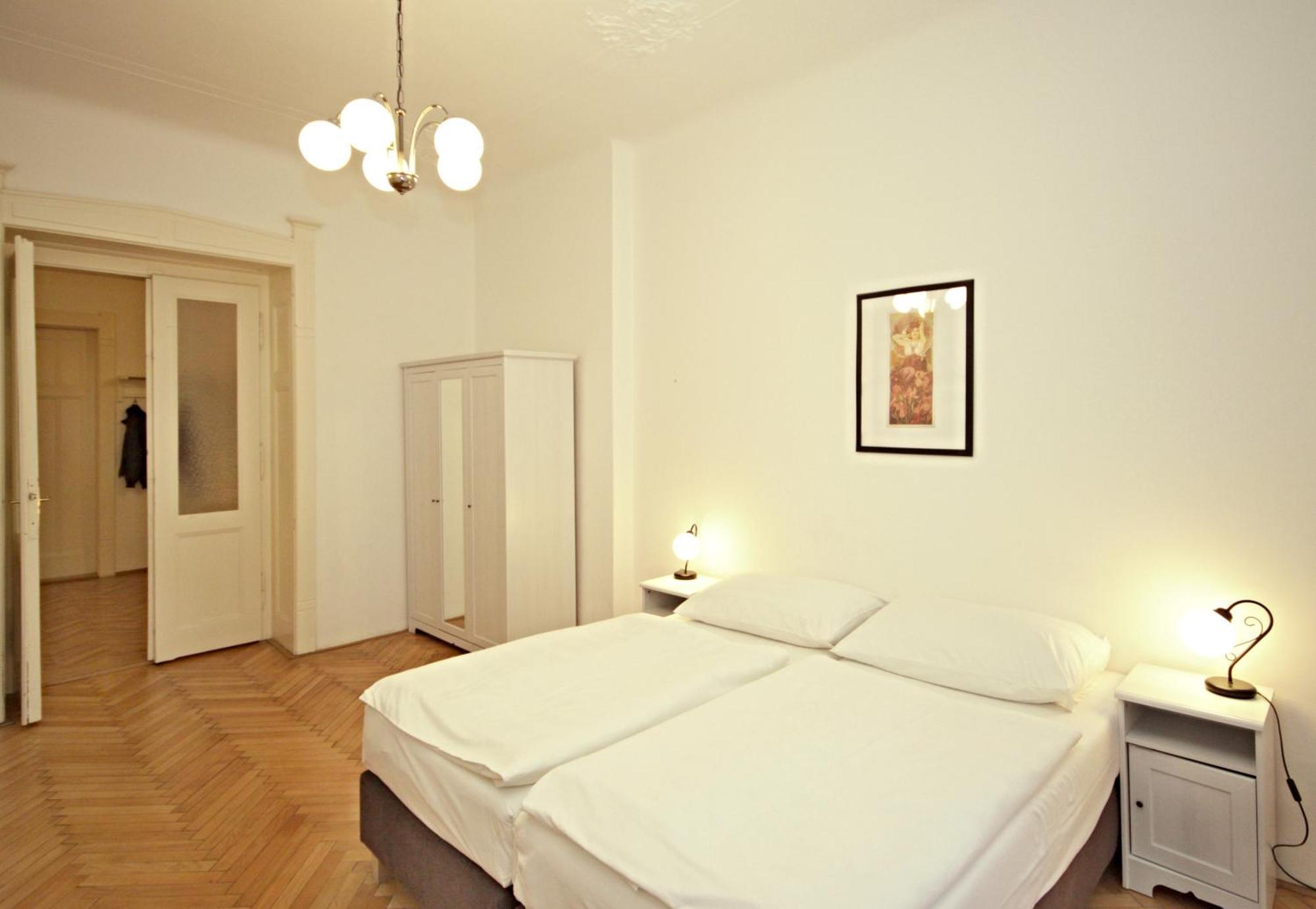 ปร้าก เซ็นทรัล เอ็กซ์คลูซีฟ อพาร์ตเมนต์ Apartment ปราก ห้อง รูปภาพ