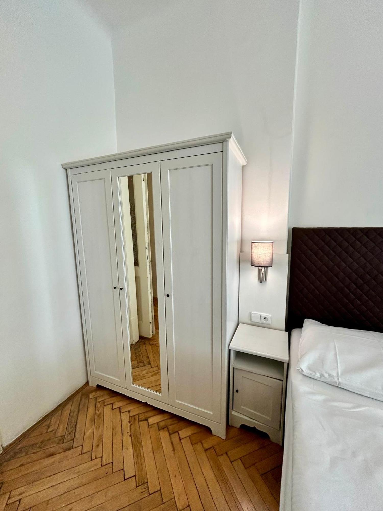 ปร้าก เซ็นทรัล เอ็กซ์คลูซีฟ อพาร์ตเมนต์ Apartment ปราก ภายนอก รูปภาพ
