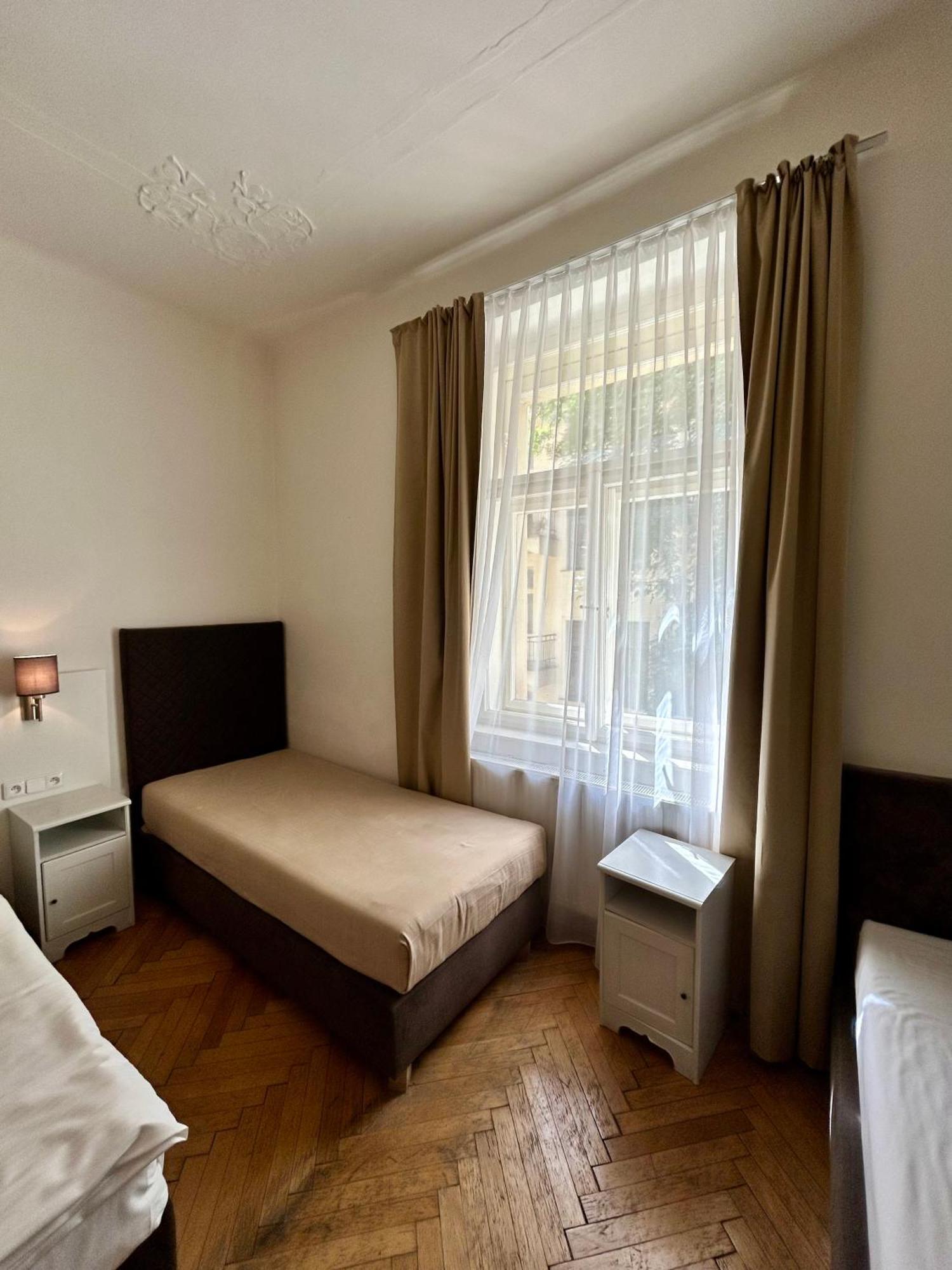 ปร้าก เซ็นทรัล เอ็กซ์คลูซีฟ อพาร์ตเมนต์ Apartment ปราก ภายนอก รูปภาพ